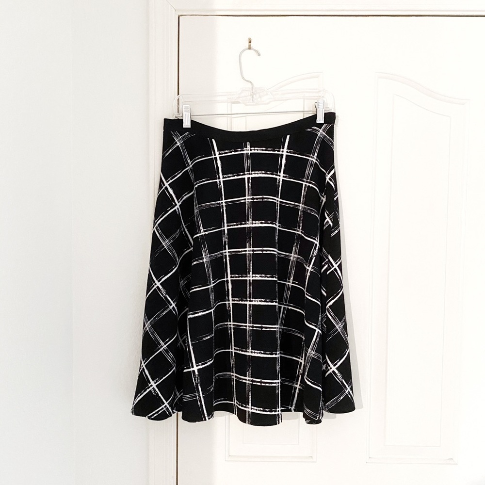 Bobeau Black & White Print Midi Skirt